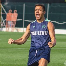 ayx sports-多特蒙德被曝有意签下桑切斯，球队欲挖潜()